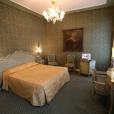 洛坎达卡德布罗基酒店 3*