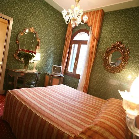Couette-café Ca' Del Brocchi 2*