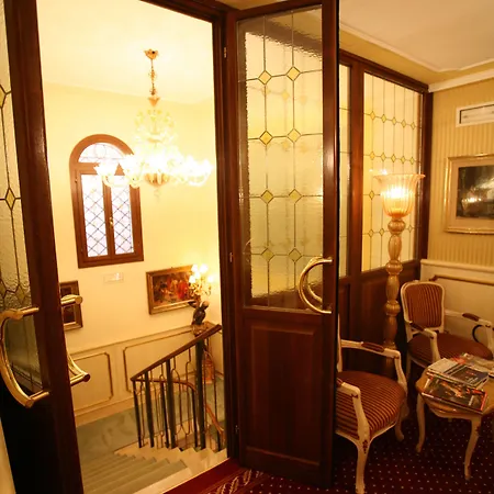 لوكاندا كا ديل بروكي فندق مبيت وإفطار البندقية