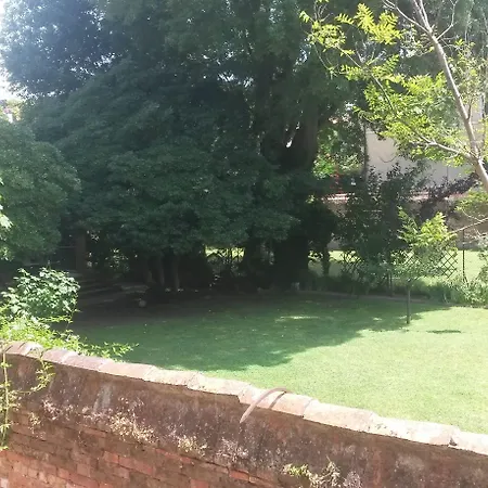 فندق مبيت وإفطار لوكاندا كا ديل بروكي