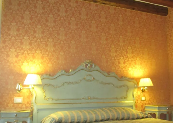 Ca' Del Brocchi 3*