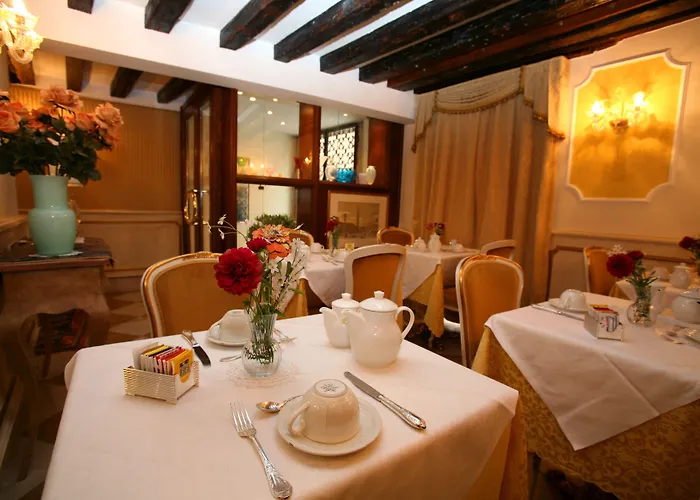 Ca' Del Brocchi Bed & Breakfast